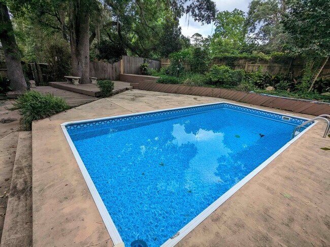 Photo - 2983 Bay Shore Dr