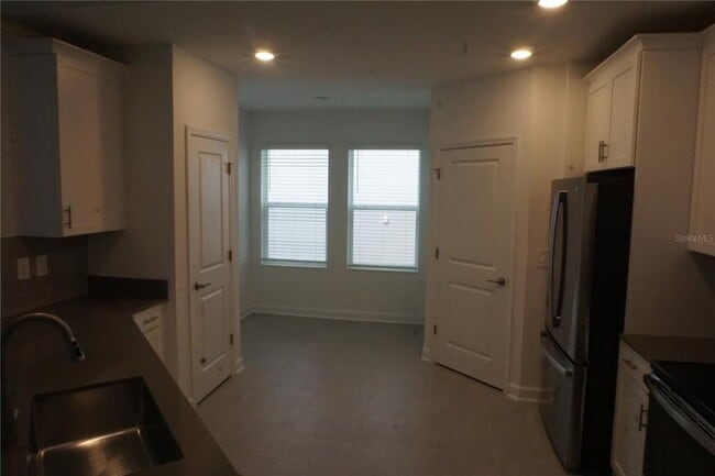 Photo - 5704 Stephens Rd