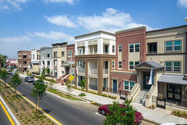 Citron Apartment Homes