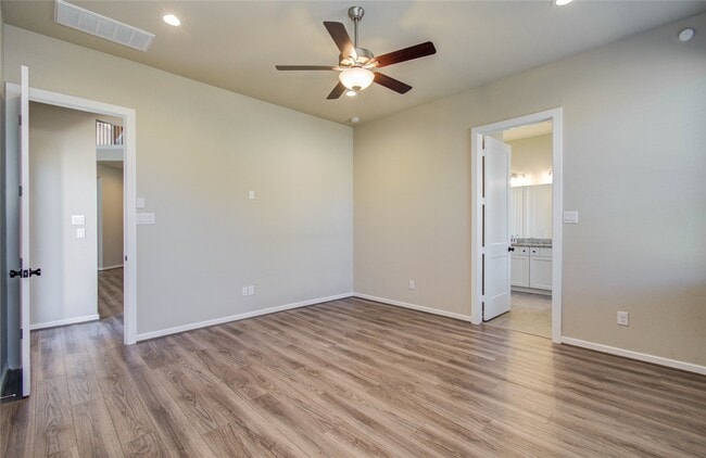 Photo - 4622 Ana Ridge Ln