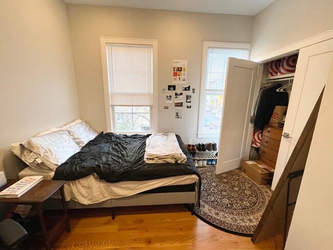 Photo - 1619 Tremont St