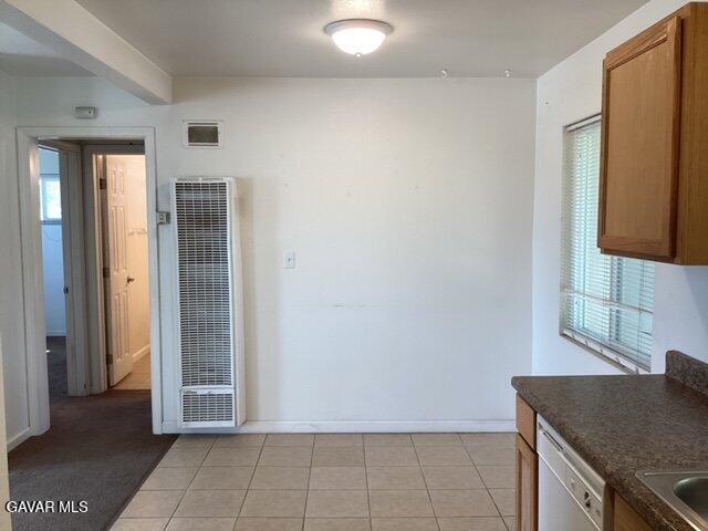 Photo - 44253 Beech Ave