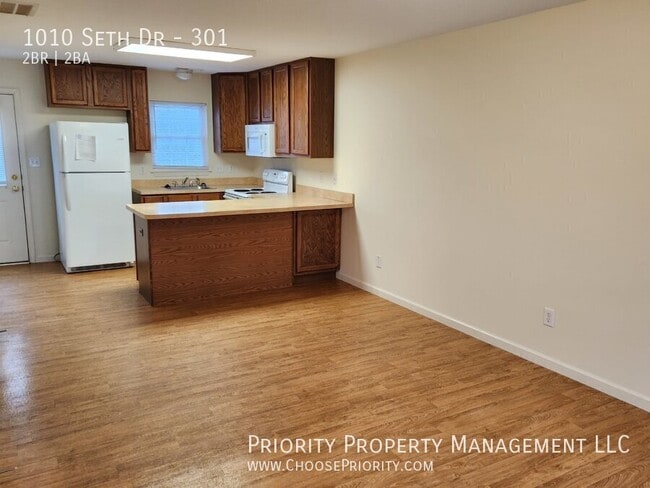Photo - 1010 Seth Dr Unit 301