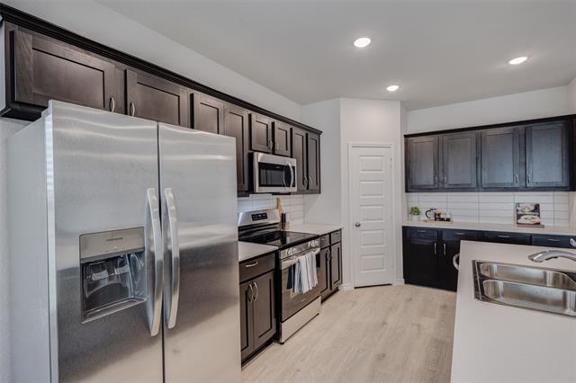 Photo - 404 Wrangler Ln