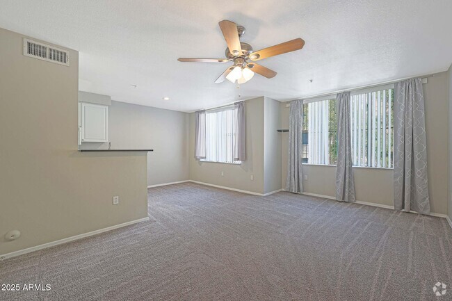 Building Photo - 1701 E Colter St Rental