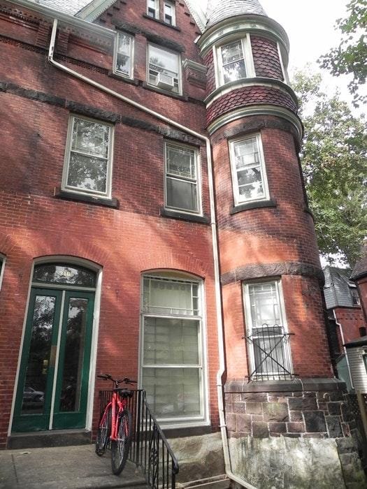 318 S 42nd St Unit 1st Floor