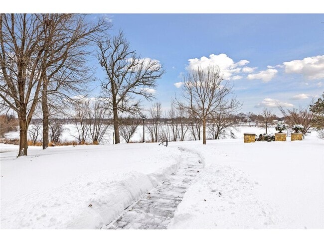 Photo - 1197 W Como Blvd