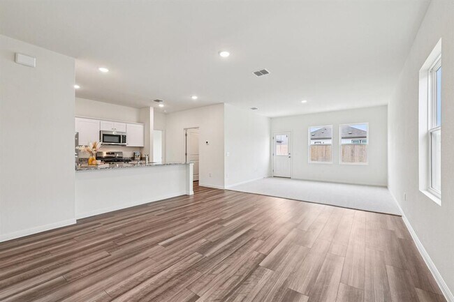 Photo - 1516 Morris Lp