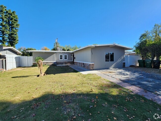 Building Photo - 7756 Zelzah Ave Rental