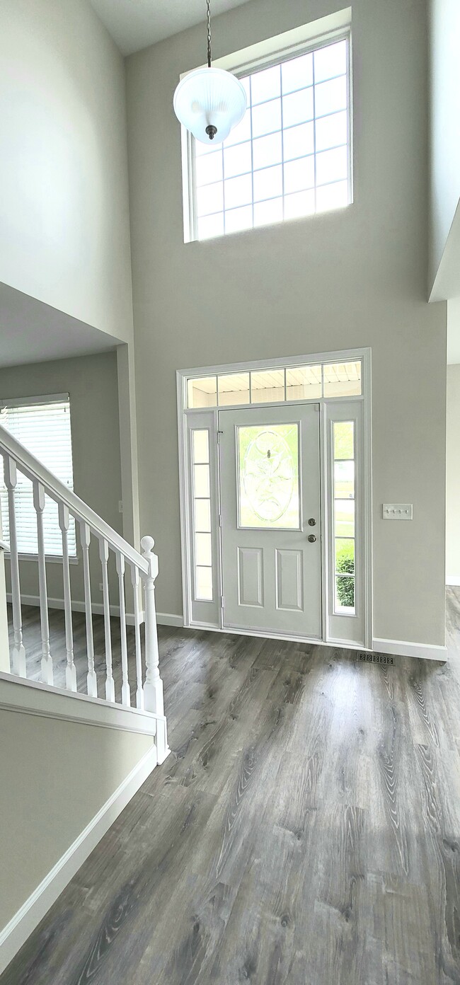 Photo - 12824 Meadow Ln