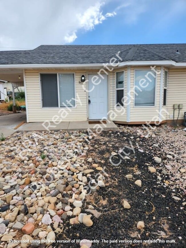 Photo - 114 W Sunset Dr