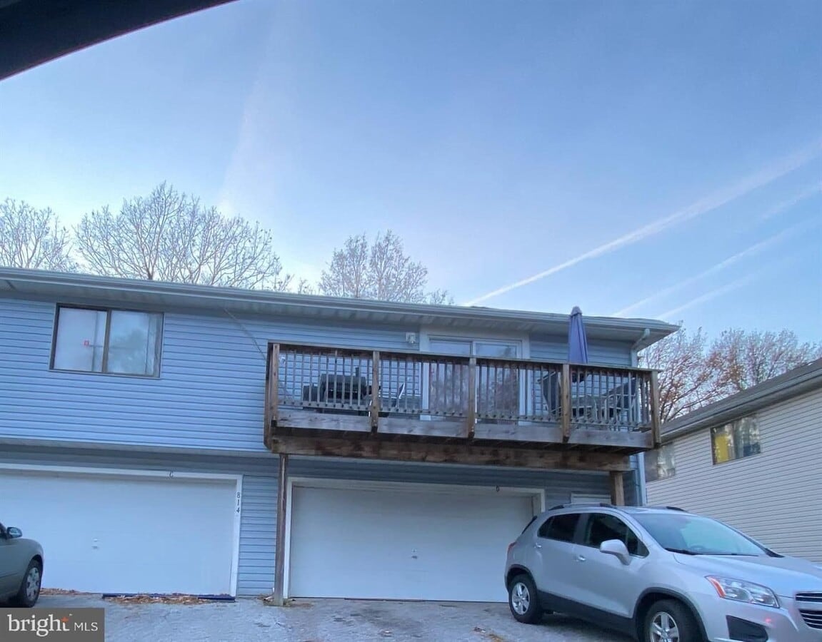SUNRISE - 3 Bedroom 1 bath condo - SUNRISE - 3 Bedroom 1 bath condo