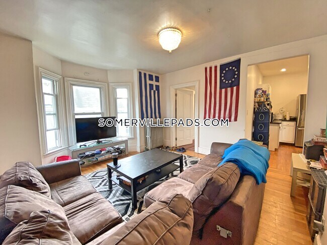 Photo - 76 Curtis St Unidad 2B