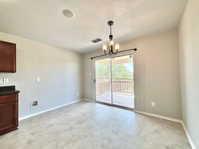 Photo - Amazing 4 Bedroom Home!