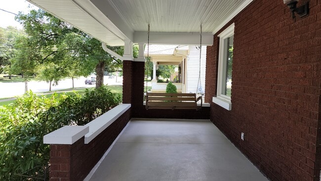 Photo - 3812 Taylorsville Rd