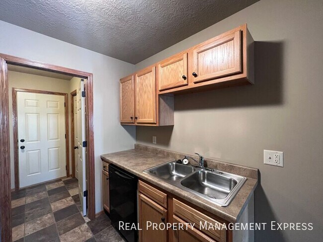 Photo - 3604 W 93rd St Unidad 3