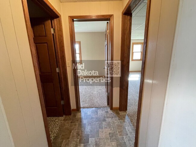 Photo - 420 E 6th Ave Unit 2 (back)