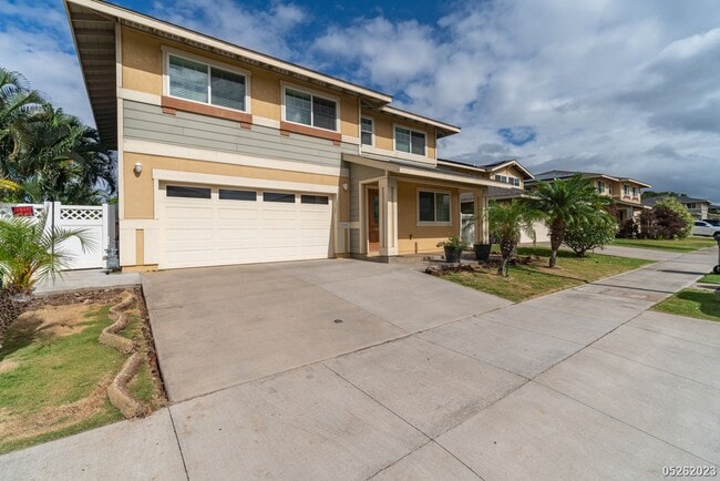 Photo - 4 Bed 2.5 Bath in Hoonani