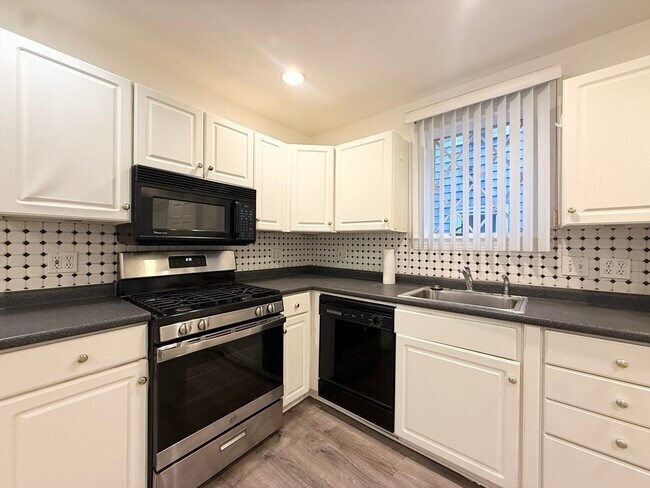 Photo - 26 Callender St Unit 26