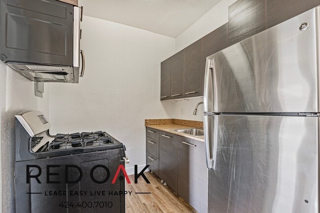 Photo - 1417 N Bronson Ave Unidad 211