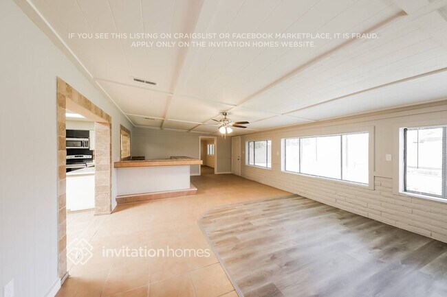 Photo - 5141 W Larkspur Dr