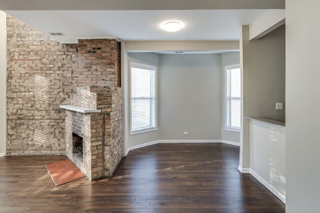 Photo - Maynard At Elaine Place