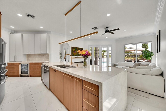 Photo - 11163 NW 69th Pl