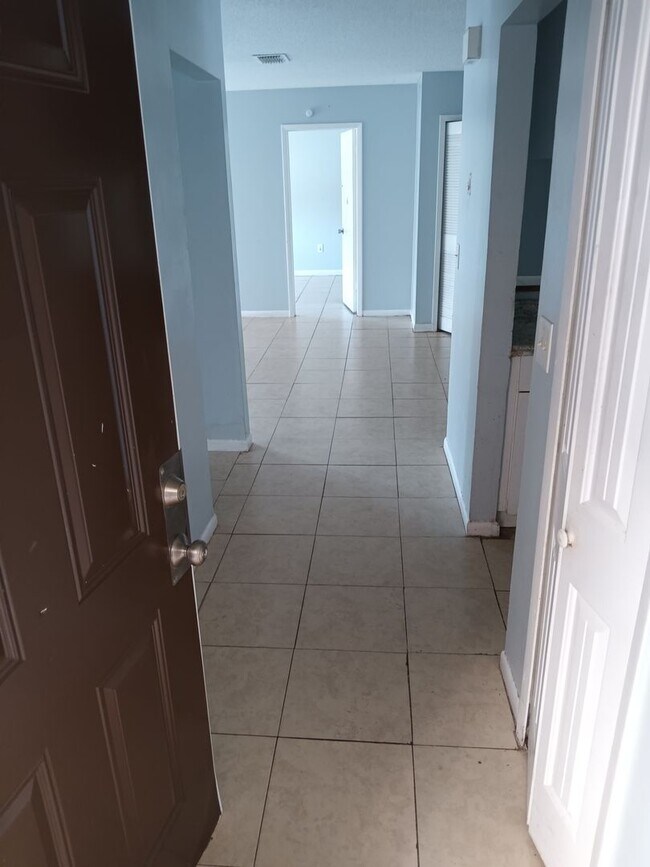 Photo - 5214 Via Hacienda Cir Unit 207