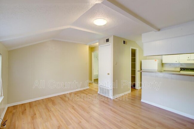 Photo - 3800 Allegro Lugar St Unidad 4B Rental