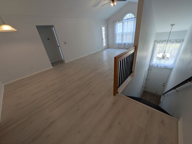 Photo - 56254 Troon N