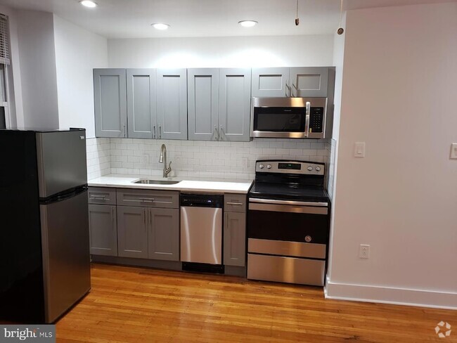 Building Photo - 127 N 50th St Unit 3R Rental