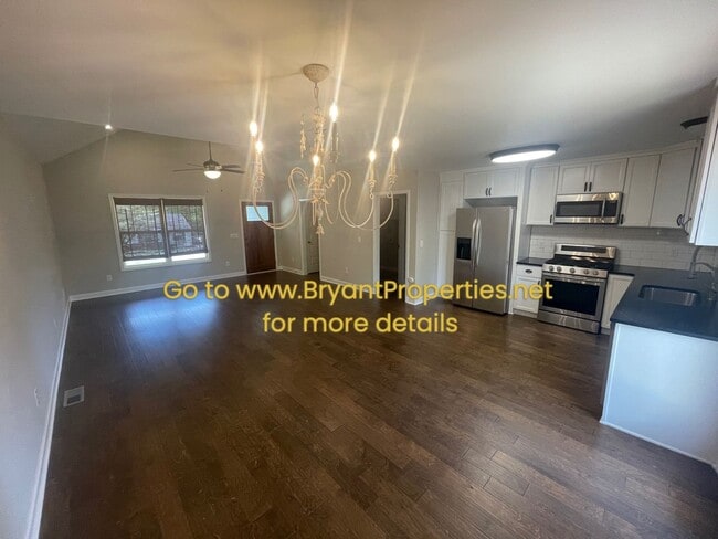 Photo - *804 Boles Street