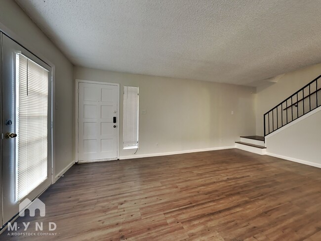 Photo - 5632 Birchmont Dr