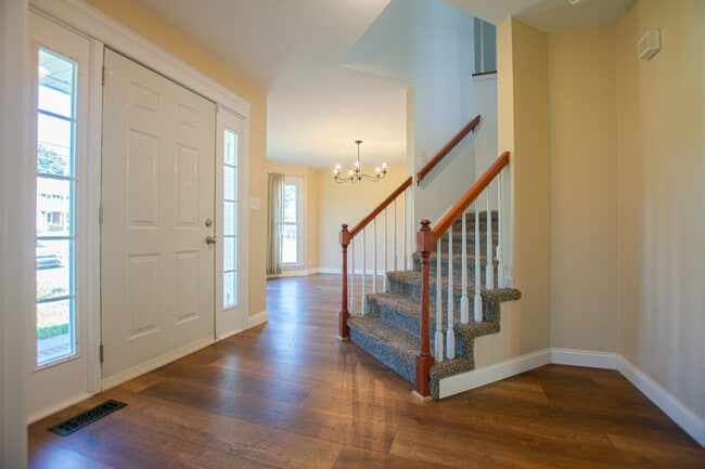Photo - Pet Friendly Four Bedroom!