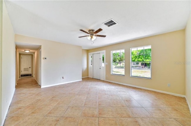 Photo - 503 Penn Rd W