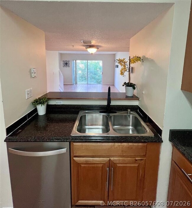 Photo - 167 Riviera Cir