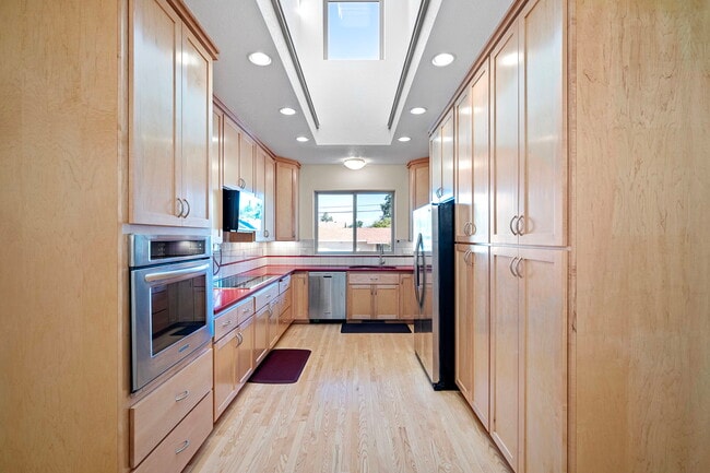 Photo - 1172 W 27th Pl