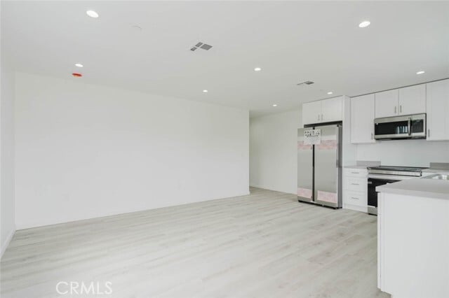 Photo - 10938 Olinda St