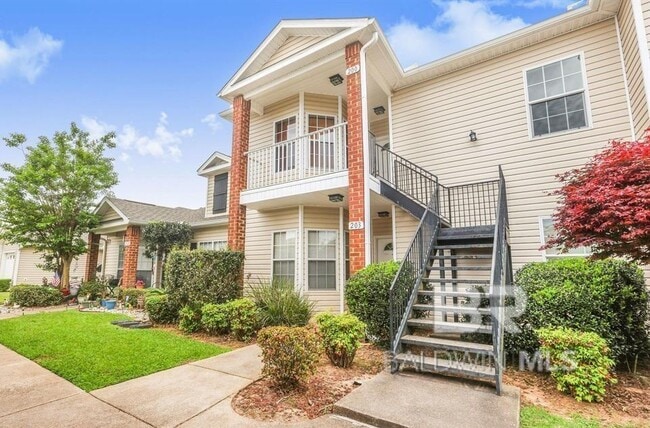 Building Photo - 2651 S Juniper St