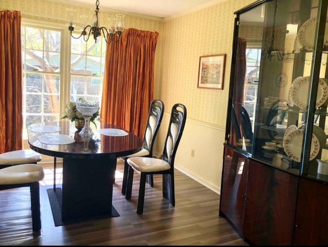 Photo - 3105 Covedale St