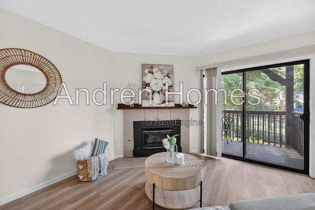 Photo - 79 S Branciforte Ave