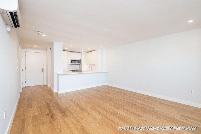 Photo - 1410 Columbia Rd Unit 6B