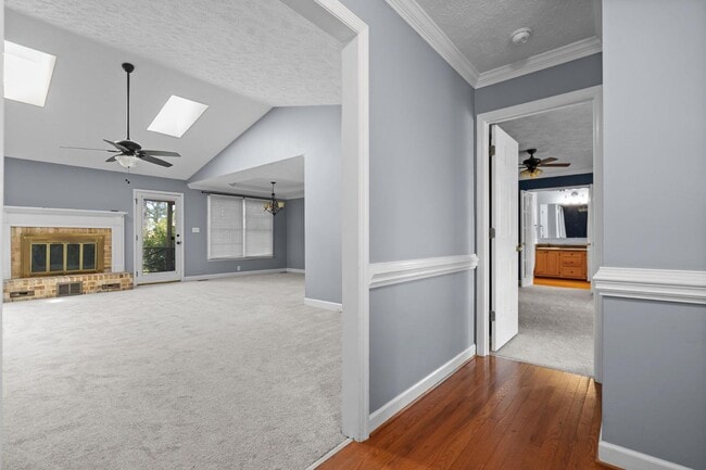 Photo - 1608 Piney Creek Pl