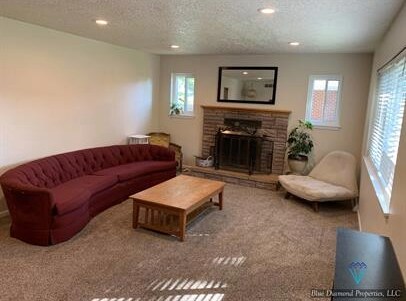 Photo - 2821 N Weaver Cir
