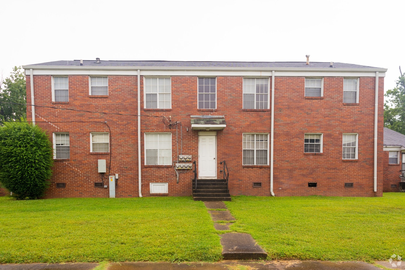 Cloverdale Garden Apartments - Cloverdale Garden Apartments