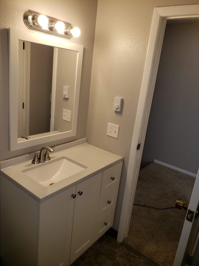 Photo - Parsons Apartments