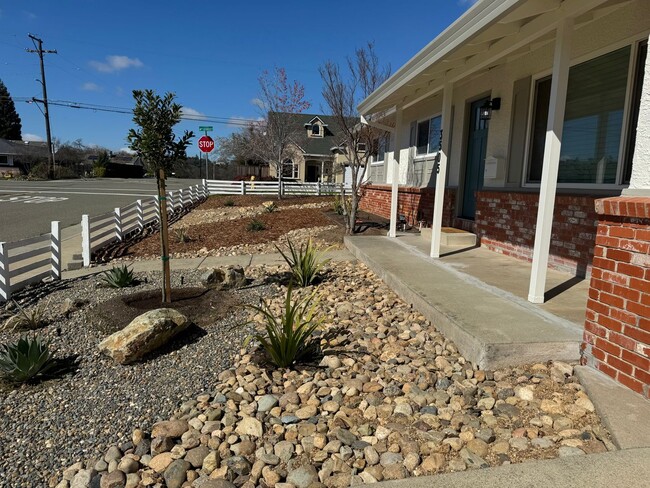 SINGLE STORY ROCKLIN HOME WITH 3 BED, 2 BA... - SINGLE STORY ROCKLIN HOME WITH 3 BED, 2 BA...