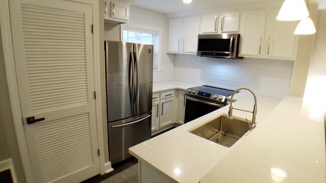 Photo - 48 Peachtree Ave NE Unit 315