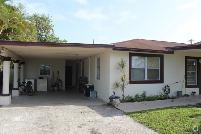 Building Photo - 4434 Venus Ave Unit C Rental