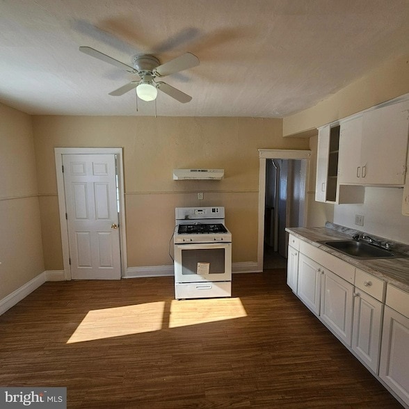 Photo - 112 N 2nd St